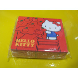 Hello Kitty Bloc mémo Apple...